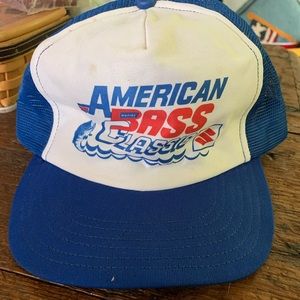 Vintage Suzuki American bass Mesh trucker hat